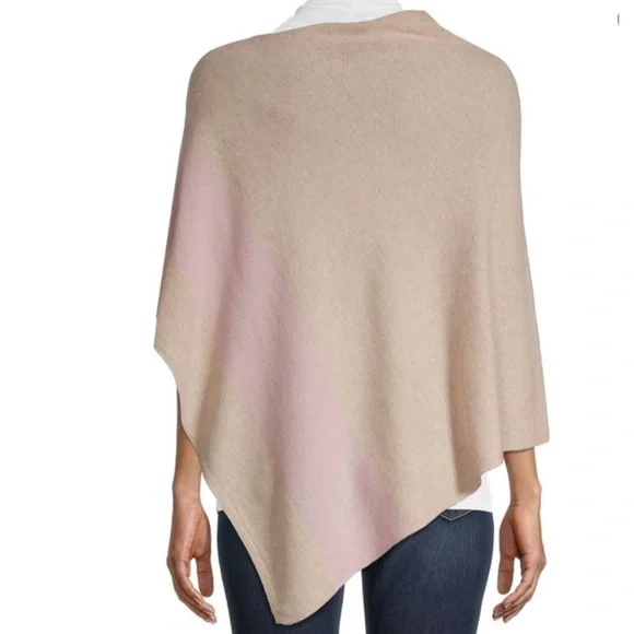 NWOT SOFIA CASHMERE Colorblock Asymmetrical Cashmere Poncho